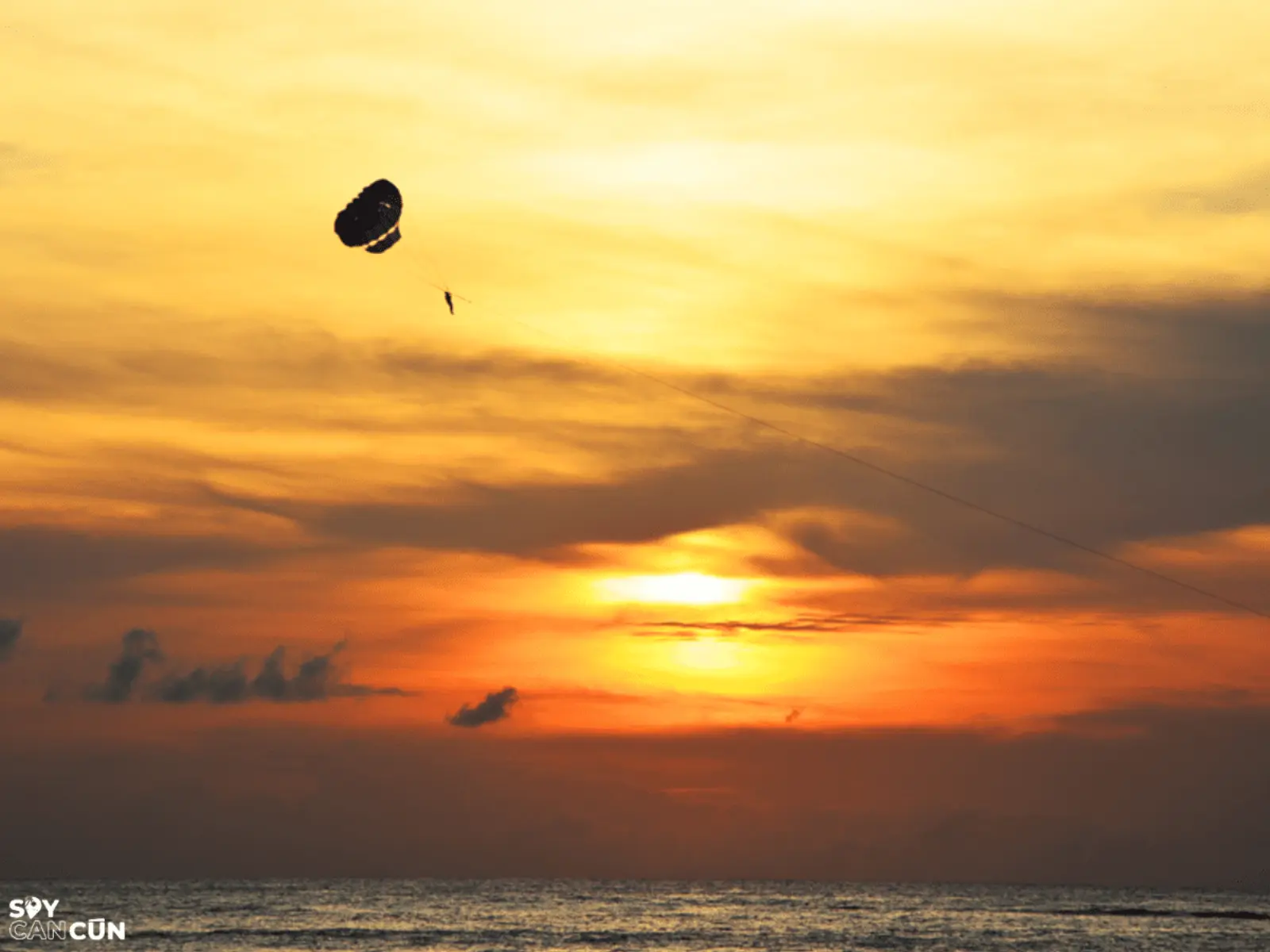 Parasailing em Cancún